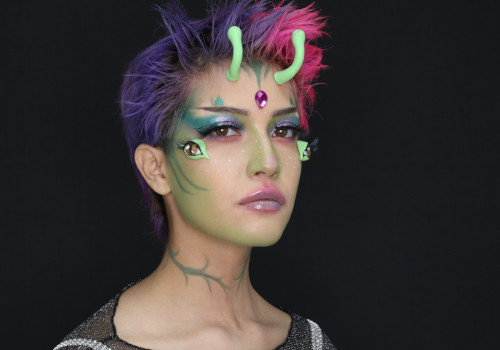 Maquillaje artístico body paint verde estilo creature, curso Maquillaje Profesional e Imagen